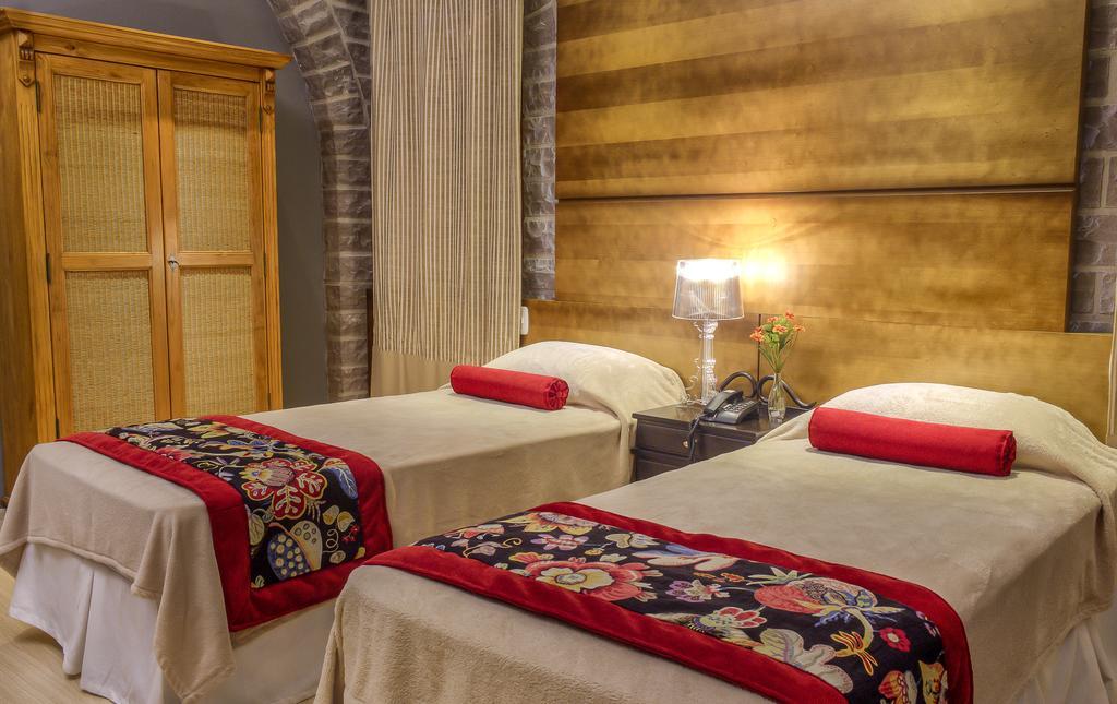 Pousada Castello Benvenutti เบงโต กองซัลเวส ภายนอก รูปภาพ