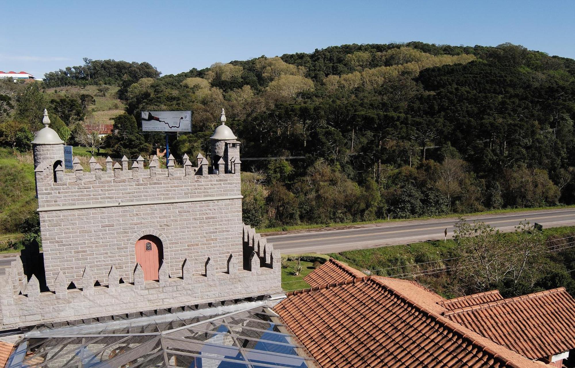 Pousada Castello Benvenutti เบงโต กองซัลเวส ภายนอก รูปภาพ